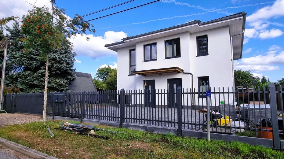 Erstbezug im Grünen: Exklusive 3,5-Zi.-Wohnung mit Premium-EBK & privatem Garten – Aussenansicht
