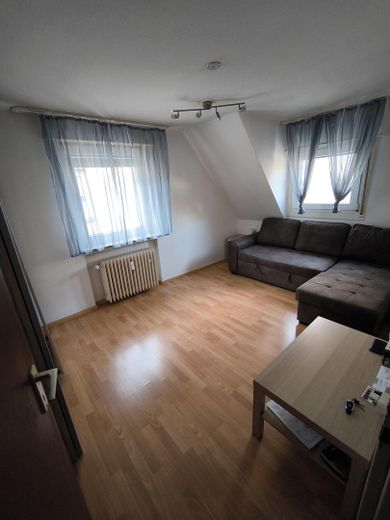 Schlafzimmer 2. OG Links