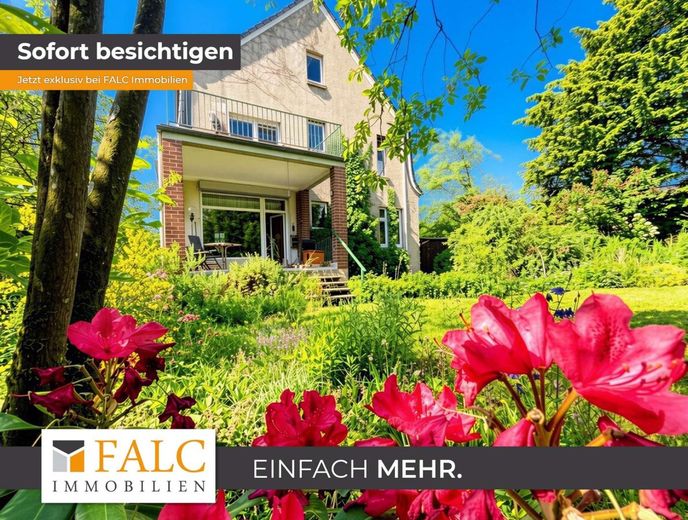 Charmantes Familienhaus mit zwei Wohneinheiten, traumhaftem Garten und großem Entwicklungspotenzial – Außenansicht