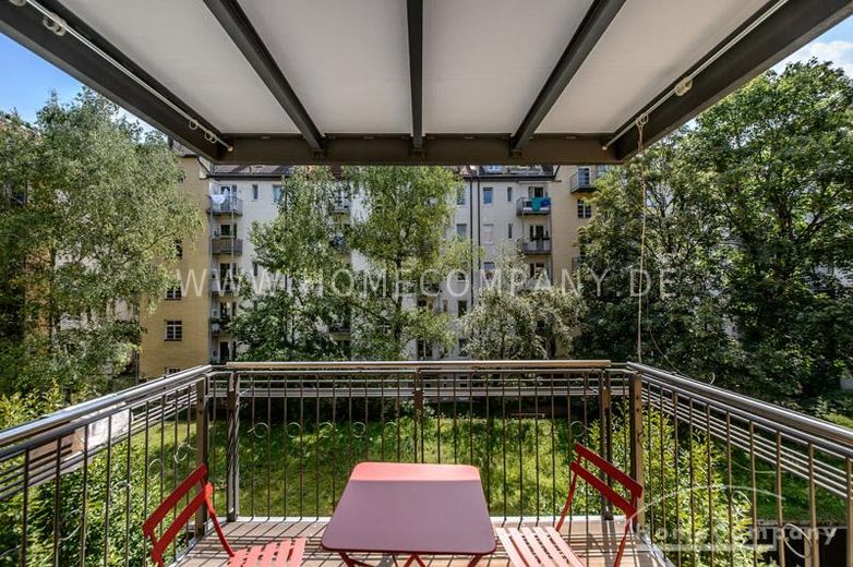 Beautiful newly renovated and furnished 2-room apartment with balcony in Maxvorstadt – e861b35debef21e40c8afe1fe8bcc82b02d9a14b.jpg
