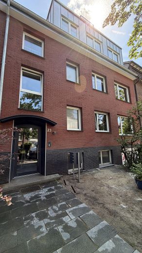 4 Zimmer mit Parkblick – frisch renoviert im energetisch sanierten Altbau – Foto 7