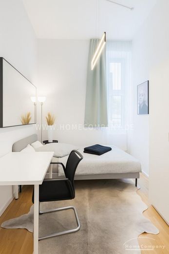 Modern ausgestattete 8 Zimmer-Wohnung in Neuhausen – c65dd973e13f79f6b1cbb79950f2c9fe590a6cf6.jpg