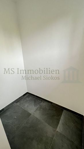** Charmantes Einfamilienhaus in zentraler Lage in Lampertheim - viel Platz für die ganze Familie ** – EG Abstellkammer