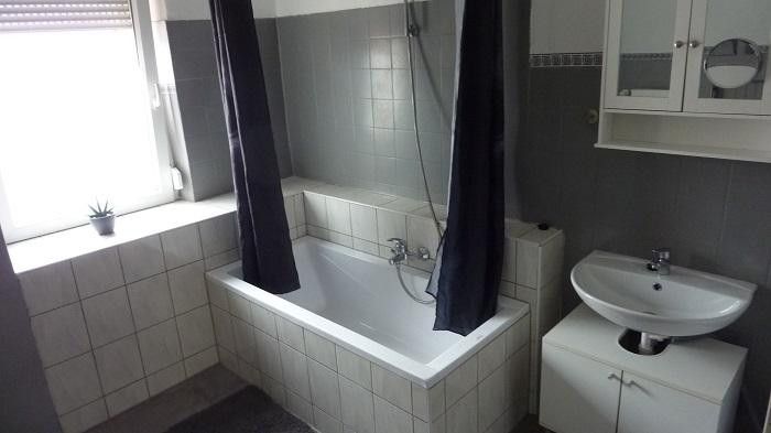 Wohnung 1 OG Bad