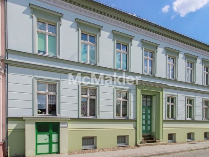 Voll vermietetes Mehrfamilienhaus in historisch geprägter Lage von Wriezen – Foto 1