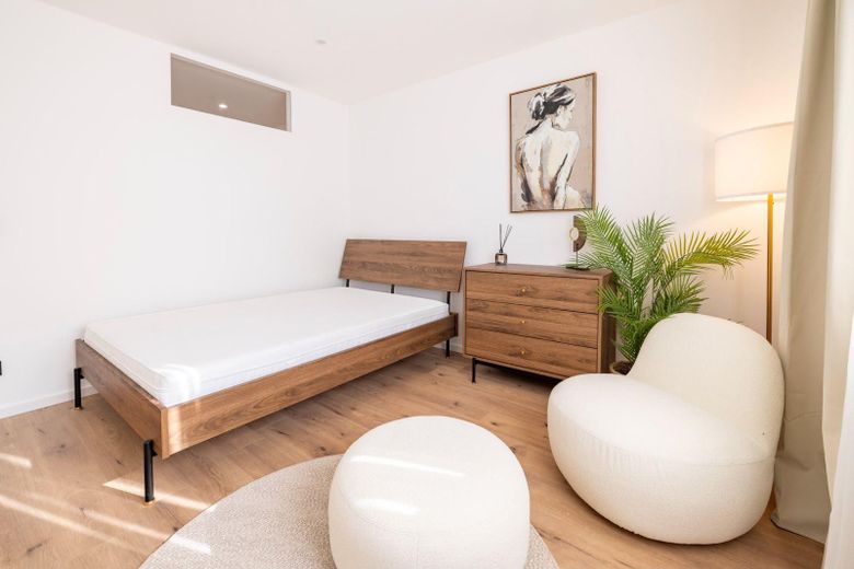Furnished 5-room shared apartment in Munich with spacious rooms and modern features – Foto 3