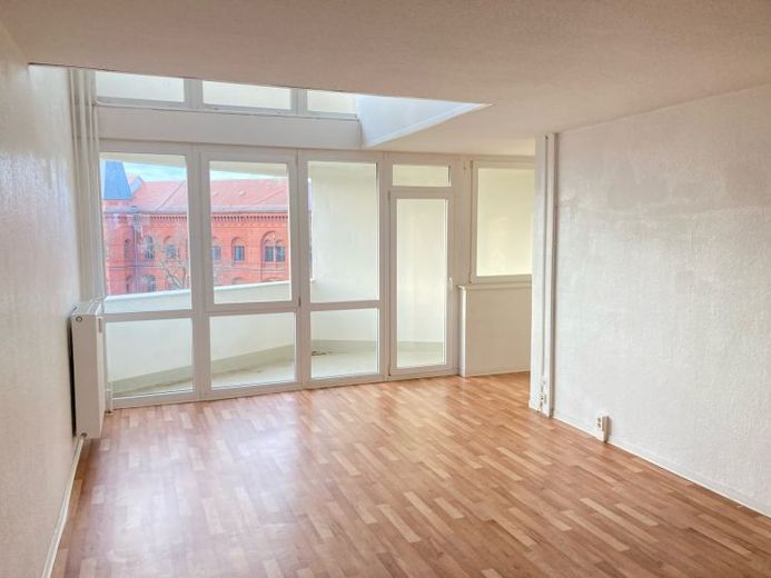 3 pièces sur deux étages... avec 2 balcons inclus ! – Foto 1