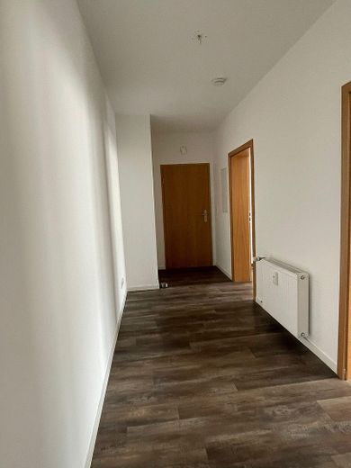 Attraktive Stadtwohnung im Herzen der Bottroper Innenstadt – perfekt für Singles und Paare – Flur