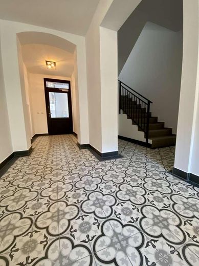 4,5-Zimmer-Wohnung mit 122 m² in Magdeburg-Buckau – Hauseingang
