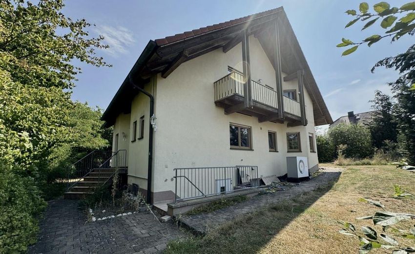 Energooszczędny, częściowo zmodernizowany raj dla rodziny w spokojnej lokalizacji – Zdjęcie 1