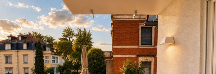 Urban Elegance in Neuenheim – außergewöhnlich großzügiges Wohnen mit zwei Balkonen, 79m² in Top Lage