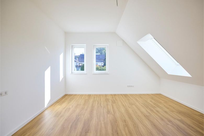 Großzügige 3-Zimmer Eigentumswohnung in Krumbach | Neubau mit Balkon & Aufzug (W9) – Schlafzimmer 1