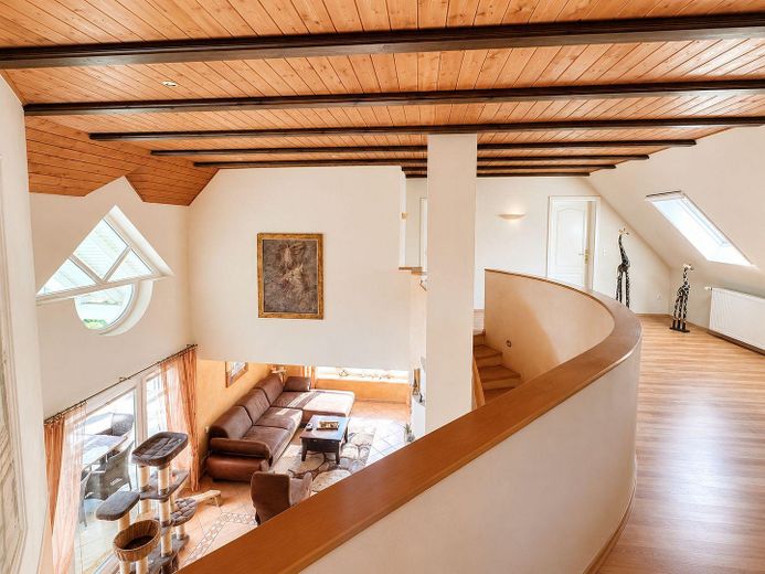 Lilienthal / Worpswede - Architektenhaus im mediterranen Stil auf großzügigem Grundstück – Flur Obergeschoss