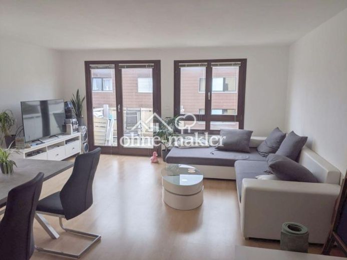 Bellissimo e luminoso appartamento di 2 locali con balcone, cucina componibile e posto auto in autorimessa a Heilbronn - Sontheim – Foto 1
