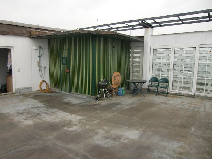 Erwachsenen-Wohngemeinschaft in Penthouse mit  Dachterrasse – Dachterrasse