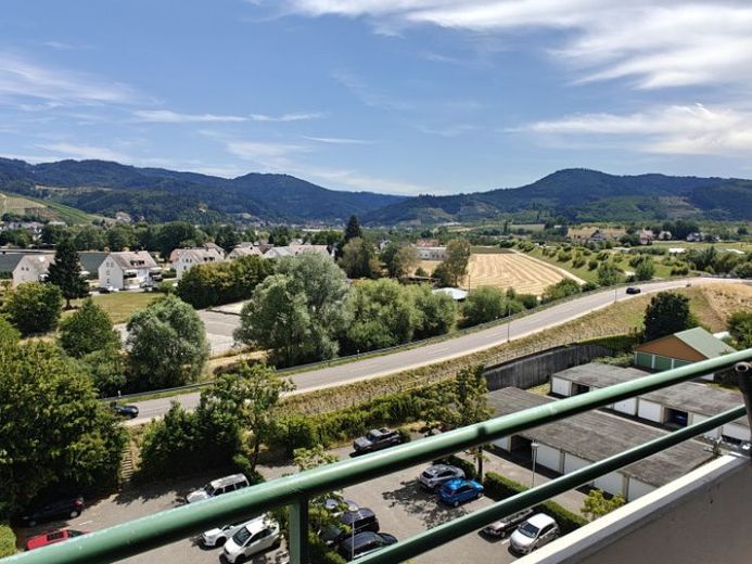 4-Zimmer-Wohnung mit malerischem Blick auf den Schwarzwald. – Photo 1