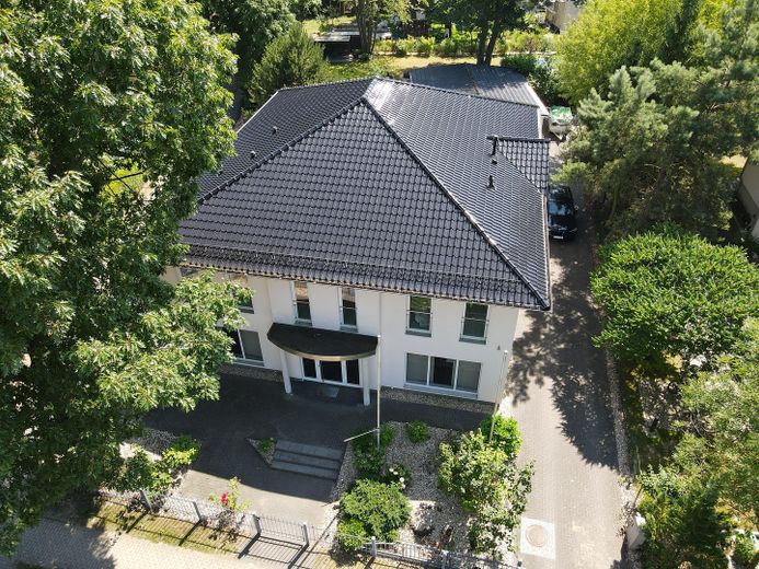 Casa residenziale e commerciale rappresentativa, non affittata, su terreno di 948 m² – Foto 6