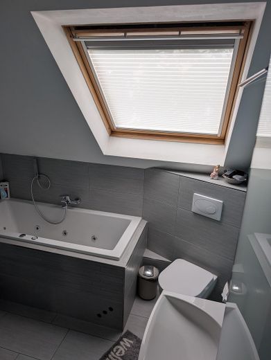 Gepflegtes Reihenmittelhaus mit hübschem Garten in Oberhausen Osterfeld-West + + +  provisionsfrei ! – Whirlpool
