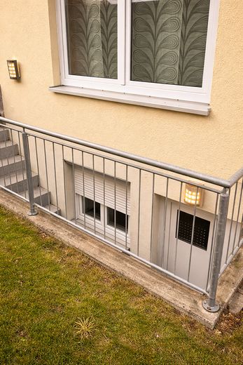 Attraktive Doppelhaushälfte mit viel Platz für groß und klein, jung und alt.. – Seite | ELW