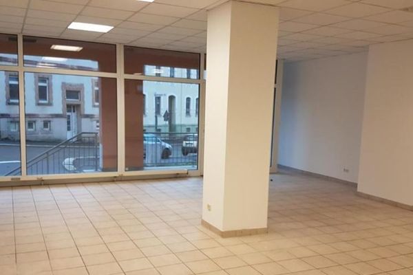 Objekt-Nr.: 9025 - Schöner bezugsfreier Laden / Gewerberaum mit WC in Plauen (Ostvorstadt)