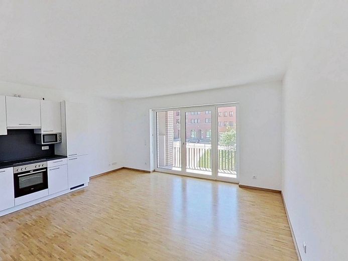 **PRIMERA OCUPACIÓN** Vivienda de 3 habitaciones adaptada para silla de ruedas con COCINA INTEGRADA y LOGGIA – Ansicht I: Wohn- und Esszimme…
