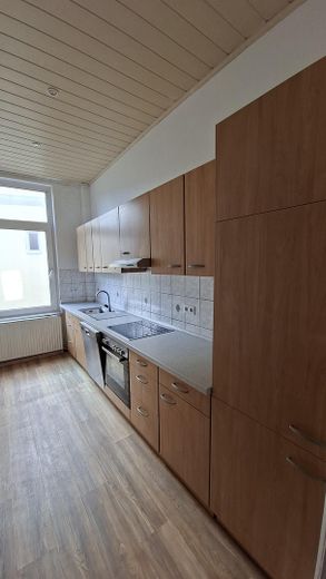 Do wynajęcia piękne 3-pokojowe mieszkanie w centralnej lokalizacji – Küche