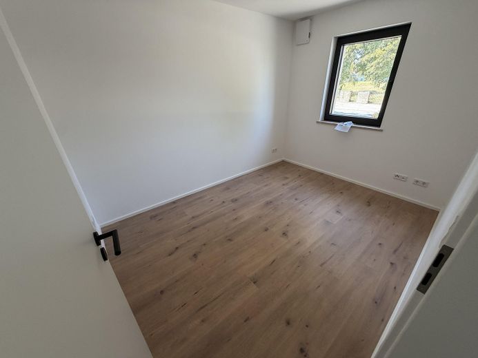 شقة حصرية من 4 غرف-Ingolstadt-Mailing-مجددة بشكل أساسي&حديثة – Foto 13