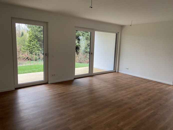 Wunderschöne Neubauwohnung mit eigenem Garten – Foto 5