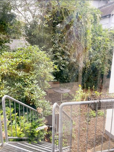 Möbliert wohnen in Schwachhausen: 3 Zimmer, eigener Garten, 1.700 € all-inclusive – Garten