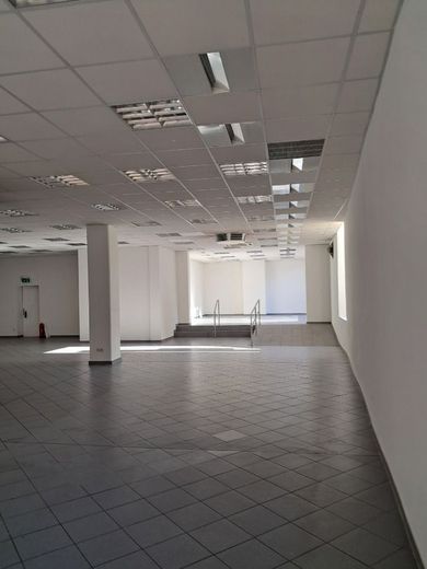 Repräsentatives Ladenlokal/Austellungsraum/Bürofläche in der Innenstadt zu vermieten! – Verkaufsfläche