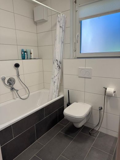 Alternative zur Wohnung - Doppelhaushälfte nach WEG in Heimsheim – BAD UG
