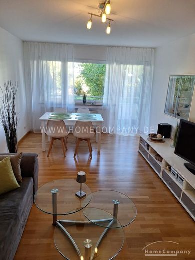 Voll möblierte 2-Zimmer-Wohnung mit Balkon in Laim – 5cfd9b948f402fb1e1913312f0eef75f43d42fdd.jpg