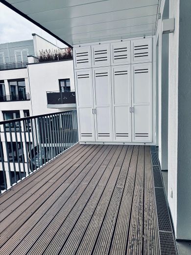 Provisionsfrei: Außergewöhnliche Dachgeschosswohnung mit Blick über Berlin und toller Dach-Terrasse – Loggia SZi 1