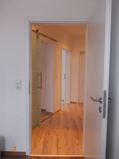 Inmueble de inversión: edificio plurifamiliar con unidad comercial - alquilado, se vende por motivos de edad – Flur