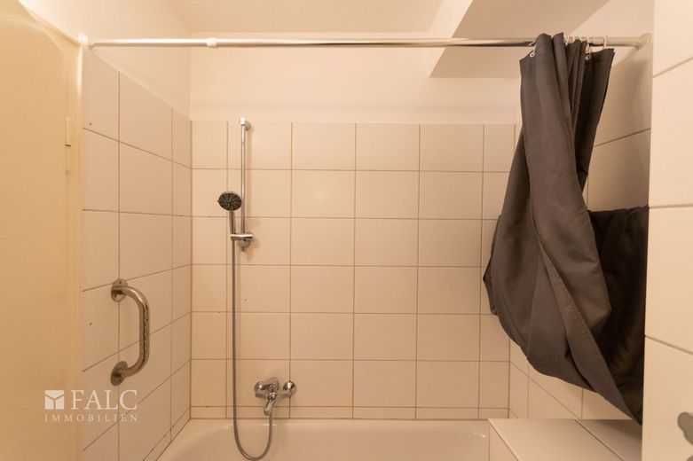 +++City Apartment+++ – Badezimmer 2