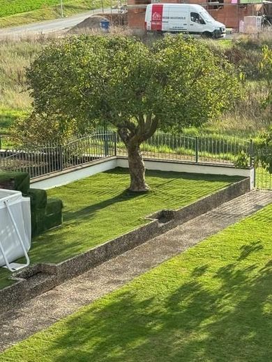 Schöner Wohnen war gestern - heute ist schöner leben - mit Pool, Sauna, ELW mögl! Ein Traumhaus! – 12 Garten Rückseite
