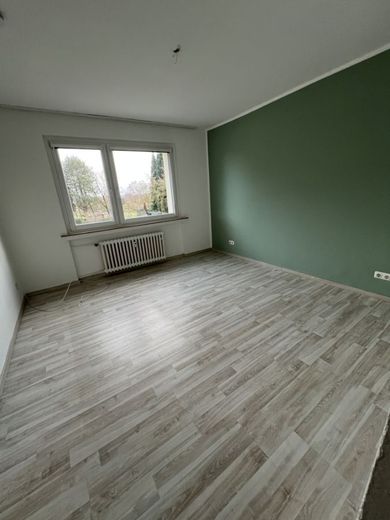 Gepflegte 3-Zimmer Wohnung mit schönem Balkon  - zentral zwischen Essen und Mülheim – Kinderzimmer