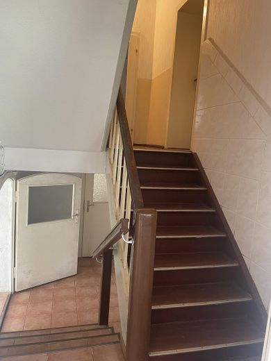 Treppe in Keller/1. Etage