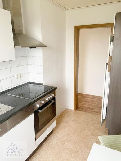***AB SOFORT ZU VERKAUFEN*** 1-Raumwohnung mit großzügigem Balkon, Einbauküche und Tageslichtbad mit Dusche – Küche mit Ceranfeldherd und Geschirrspüler