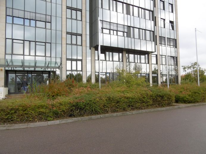 Top-Büro im Sachsen Park;  Mieten (subventioniert) für unter 6€/m²kalt – Außenansicht