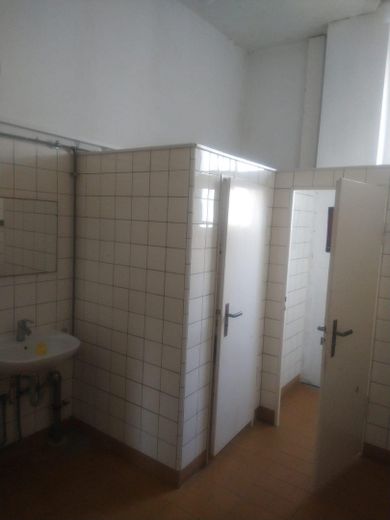 183 qm am Wasserturm, große Laden-/Büro- Praxisräume in zentraler Lage von Markkleeberg zu vermieten – Foto 12