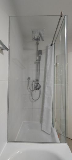 Vollbad - Dusche/Badewanne