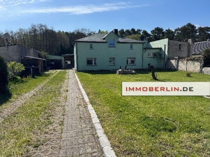 IMMOBERLIN.DE - Sympathisches Haus mit Gestaltungspotenzial & Südgarten – Foto 1