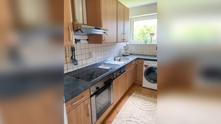 3 Zi.Whg., möbliert, 2. OG, mit Balkon. – 7a2ed9771fd9f188471379608f8e2b559ae661bf.jpg