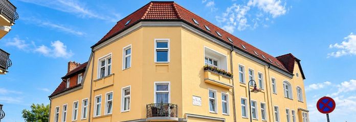 Piso de 3 habitaciones en Rathenow - Ubicación céntrica y cerca del agua – Hausansicht