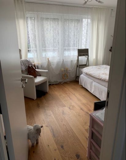 Hochwertige 2-Zimmer Wohnung von Privat in ruhiger 1A Lage – Schlafzimmer