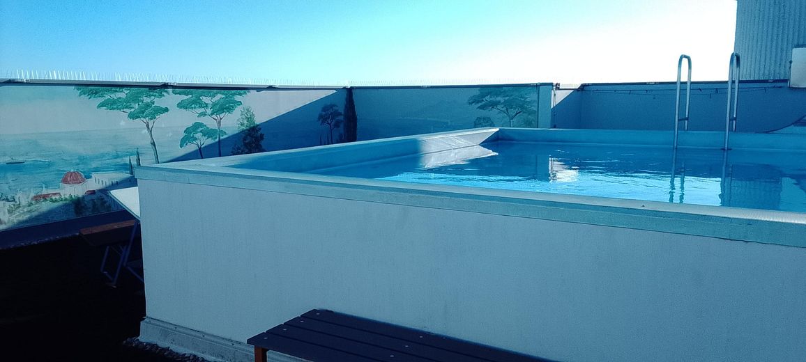 Schwimmbad auf dem Dach