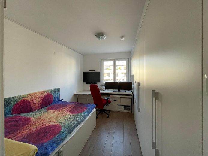 Büro - mit Einbauschrank 