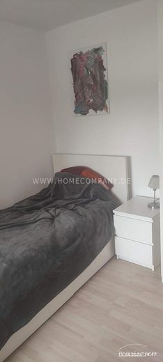 Ruhig gelegenes Zimmer mit Blick ins Grüne in 2er-WG in Bonn-Schwarzrheindorf! – 83958b3e76a6401d6548c5c620ea1871e9cbc2fa.jpg