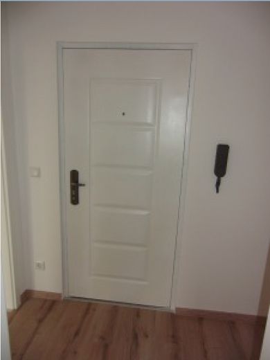 Appartamento di 1 locale completamente ristrutturato con cucina abitabile aspetta il nuovo proprietario! – Foto 11